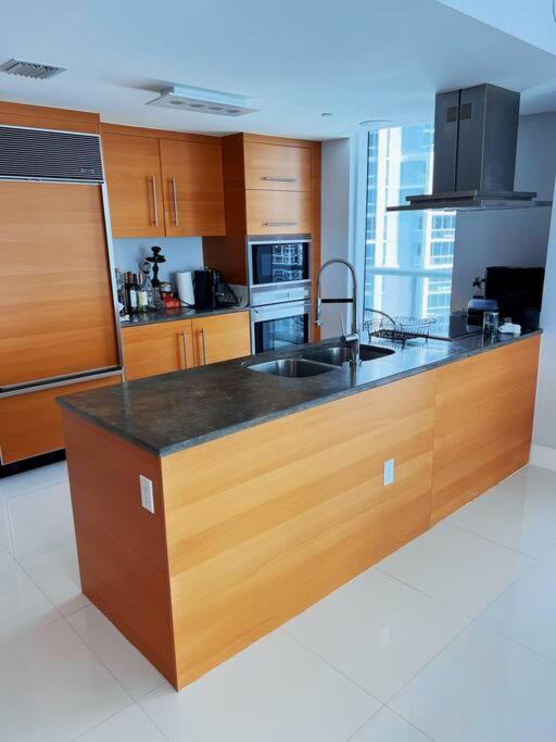 Luxury In Icon W Brickell Apartamento *